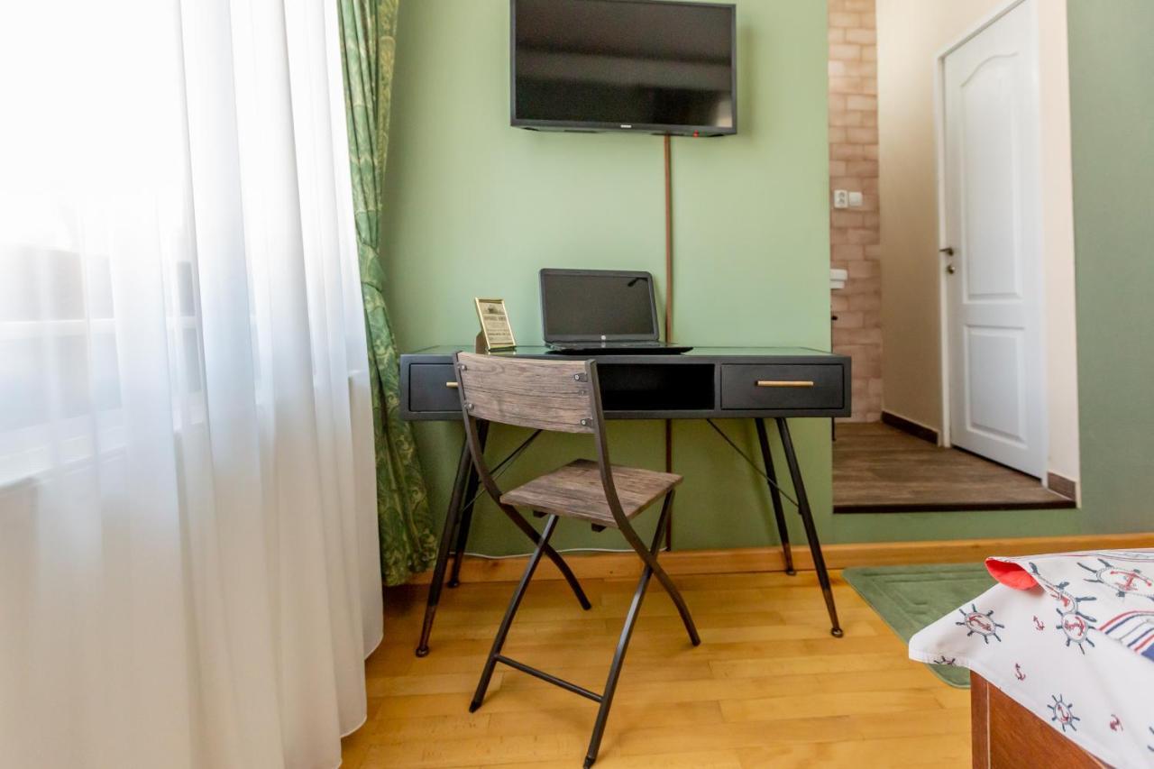Casa Chintoan - Adult Only Bed and Breakfast Constanţa Buitenkant foto